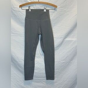 NVGTN GRAY LEGGINGS SIZE XS O18